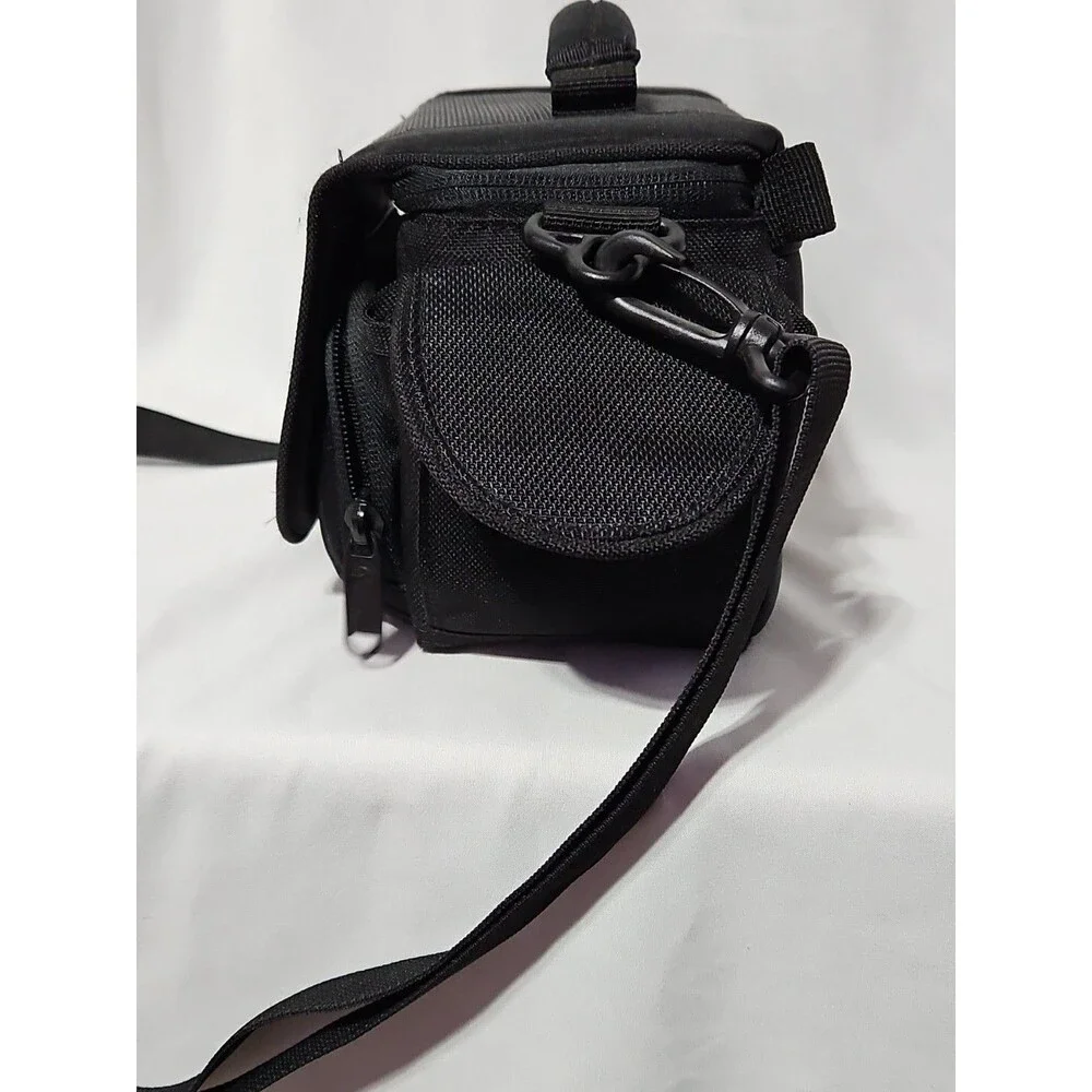 LowePro LP107 Protective Camera Shoulder Strap Bag Padded Carrying Case BK 8x5x5